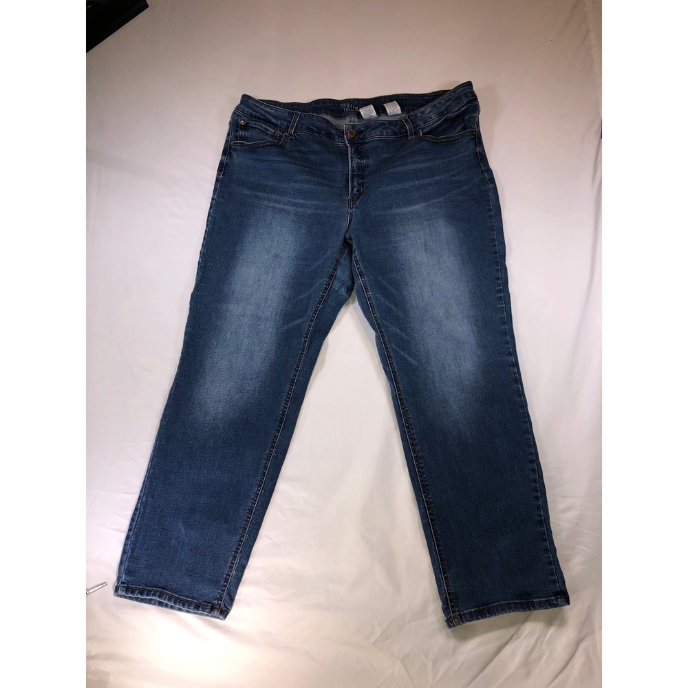 Time and Tru Womens Straight Leg Jeans Size 22 Medium Wash Stretch TT3210002